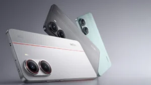 Redmi Turbo 5 सीरीज स्मार्टफोन के विभिन्न रंग और डुअल रियर कैमरा डिज़ाइन
